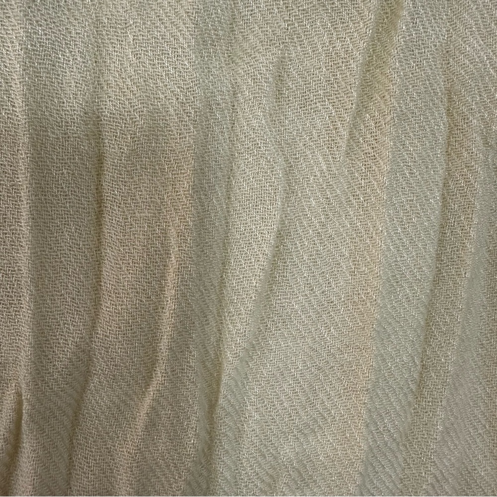 Cream Fringe Shawl Scarf 26” x 70” Woman - Picture 3 of 3